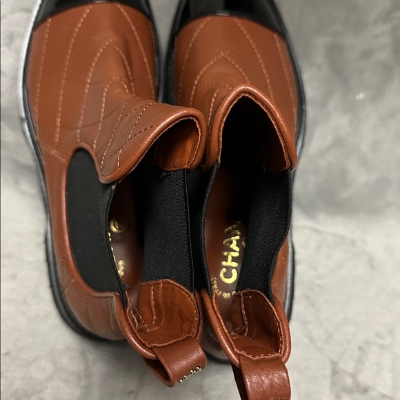 Chanel Women's Cap Toe Chelsea Ankle Boots Size 40 - Picture 8 of 12